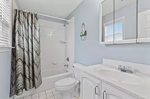 806 Maldonado Dr, Pensacola Beach, FL 32561 - Photo 25