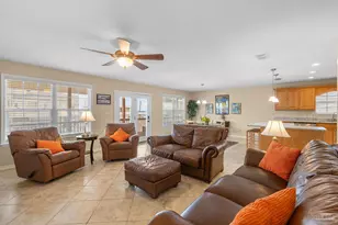 806 Maldonado Dr, Pensacola Beach, FL 32561 - Photo 17