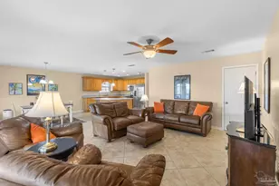 806 Maldonado Dr, Pensacola Beach, FL 32561 - Photo 17