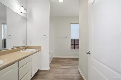 1631 Amarillo Trl, Gulf Breeze, FL 32563 - Photo 13