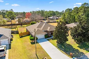 6669 Liberty St, Navarre, FL 32566 - Photo 3