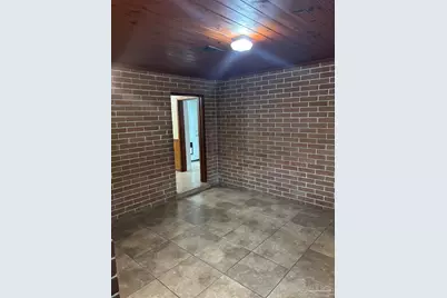 425 Rentz Ave, Pensacola, FL 32507 - Photo 15
