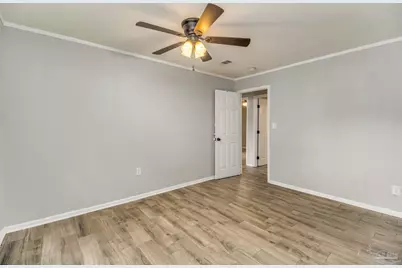 5788 Washington St, Milton, FL 32570 - Photo 13