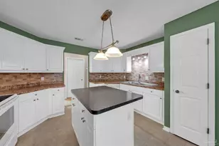 2121 Coral Creek Dr, Pensacola, FL 32506 - Photo 23