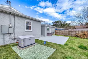 121 SE Gilliland Rd, Pensacola, FL 32507 - Photo 29