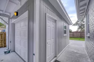 121 SE Gilliland Rd, Pensacola, FL 32507 - Photo 27
