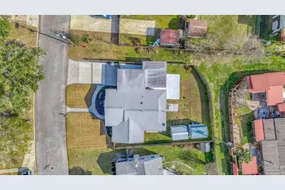 121 SE Gilliland Rd, Pensacola, FL 32507 - Photo 31