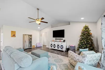 6759 Fort Deposit Dr, Pensacola, FL 32526 - Photo 19