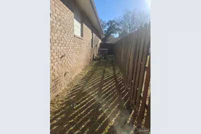 1006 Patriot Pl, Pensacola, FL 32534 - Photo 21