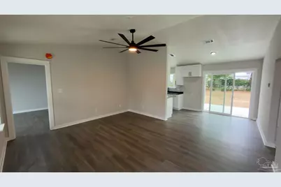 5787 Graymont Ln, Pensacola, FL 32526 - Photo 3