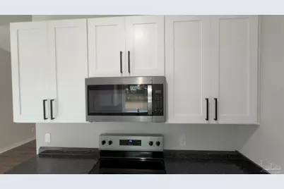 5787 Graymont Ln, Pensacola, FL 32526 - Photo 7