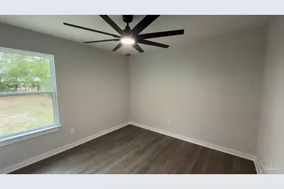 5787 Graymont Ln, Pensacola, FL 32526 - Photo 15