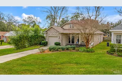 1649 Hatton St, Pensacola, FL 32503 - Photo 1