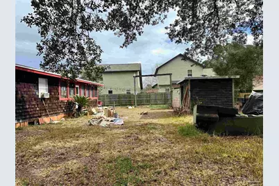 2206 Janet St, Navarre, FL 32566 - Photo 5