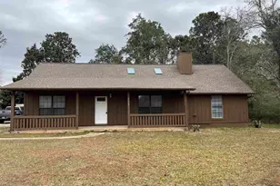 4628 Pebble Creek Dr, Pensacola, FL 32526 - Photo 1