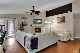 689 Mozingo Ln, Pensacola, FL 32514 - Photo 3