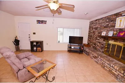 5910 Sarah Dr, Pensacola, FL 32503 - Photo 9