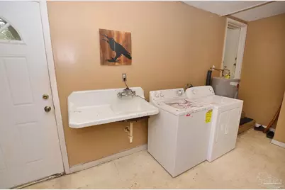 5910 Sarah Dr, Pensacola, FL 32503 - Photo 43