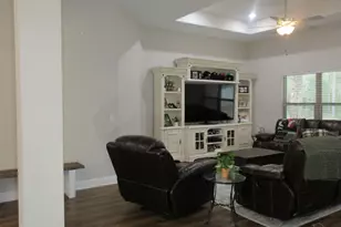 6782 Beaudry Ln, Milton, FL 32570 - Photo 11