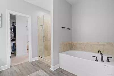 5701 Oak Haven Ln, Gulf Breeze, FL 32563 - Photo 19