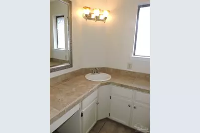 3510 Parkwood Ave, Pensacola, FL 32504 - Photo 3