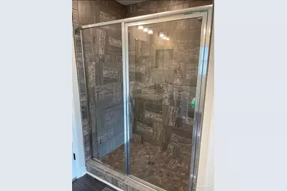 5710 Peach Dr, Milton, FL 32571 - Photo 11