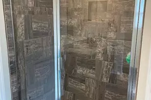 5710 Peach Dr, Milton, FL 32571 - Photo 11