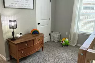 5710 Peach Dr, Milton, FL 32571 - Photo 13