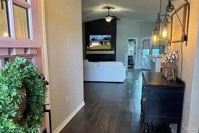 5710 Peach Dr, Milton, FL 32571 - Photo 3