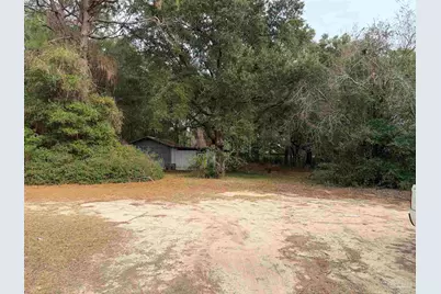 5224 Parkway Dr, Milton, FL 32570 - Photo 15