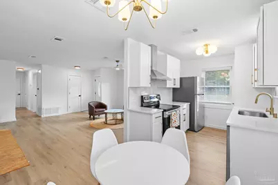 3962 Elmcrest Dr, Pensacola, FL 32504 - Photo 9