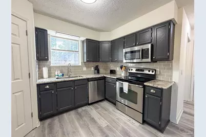 10660 Creek Ridge Dr, Pensacola, FL 32506 - Photo 3