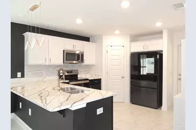 151 Calvert Oaks Dr, Pensacola, FL 32514 - Photo 9