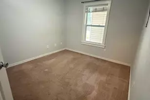 9406 Pine Lilly Ct, Navarre, FL 32566 - Photo 11