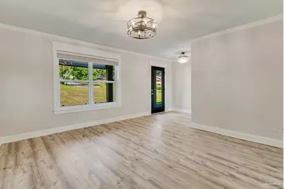 5894 West Shore Dr, Pensacola, FL 32526 - Photo 21