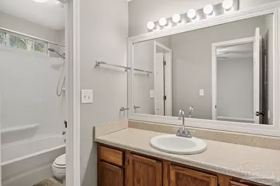 924 Emily Cir, Fort Walton Beach, FL 32547 - Photo 11
