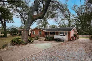 6314 White Oak Dr, Pensacola, FL 32503 - Photo 3