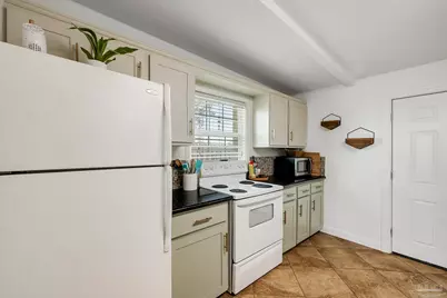 10105 Lillian Hwy, Pensacola, FL 32506 - Photo 11