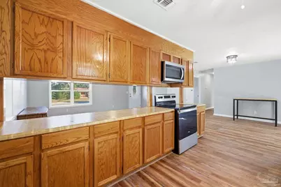 3005 Christine St, Pensacola, FL 32526 - Photo 9