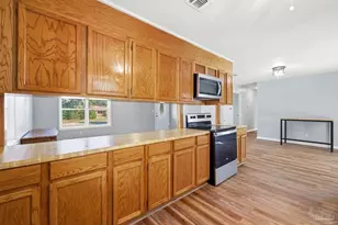 3005 Christine St, Pensacola, FL 32526 - Photo 9