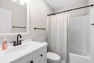 1502 College Pkwy, Gulf Breeze, FL 32563 - Photo 13