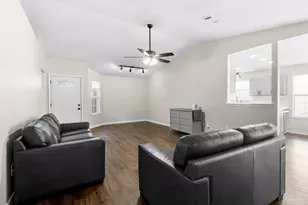 1502 College Pkwy, Gulf Breeze, FL 32563 - Photo 3