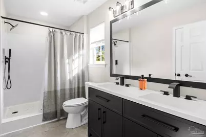 1502 College Pkwy, Gulf Breeze, FL 32563 - Photo 11