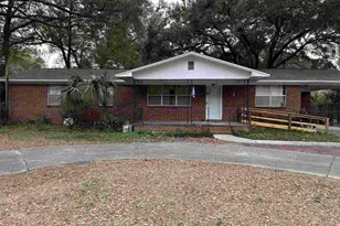 7053 W Fairfield Dr, Pensacola, FL 32506 - Photo 1