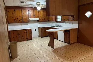 7053 W Fairfield Dr, Pensacola, FL 32506 - Photo 9