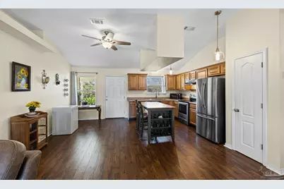 1953 Shadow Lake Dr, Gulf Breeze, FL 32563 - Photo 15