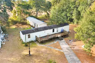 1697 Saxon St, Pensacola, FL 32505 - Photo 11