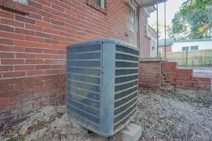 621 W Hernandez St, Pensacola, FL 32501 - Photo 31