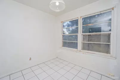 621 W Hernandez St, Pensacola, FL 32501 - Photo 11