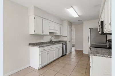 7705 W Jackson St, Pensacola, FL 32506 - Photo 29